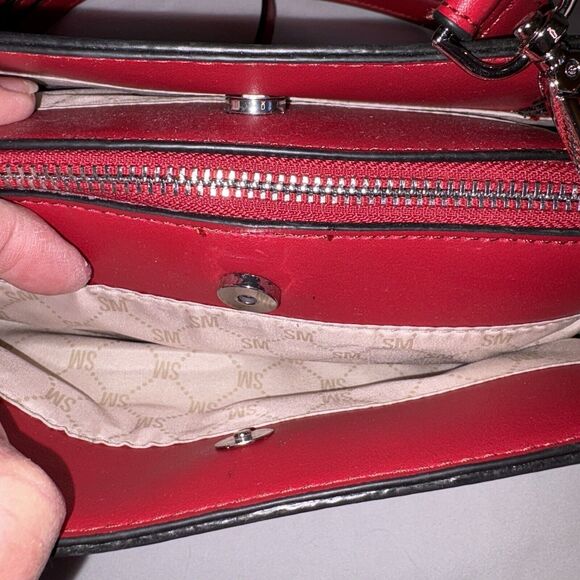 STEVE MADDEN BTilt 2 Crossbody Handbag Purse Red w/ Rhinestone SM Logo NWT - Picture 5 of 9